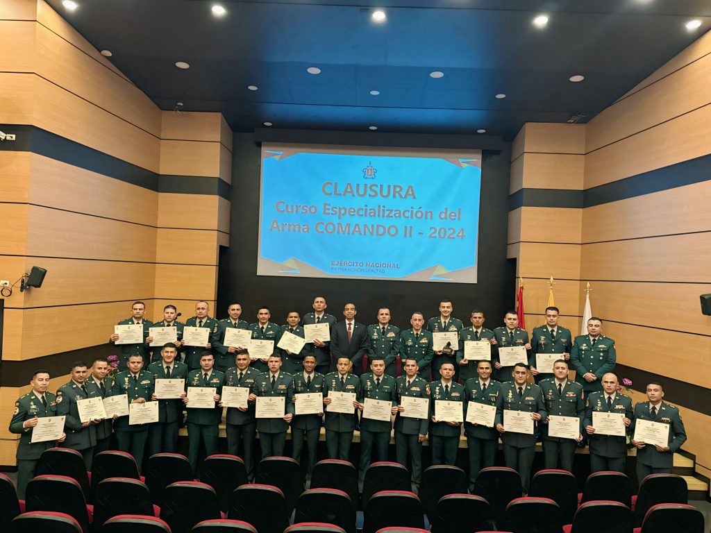 Clausura exitosa de los cursos en la Escuela de Ingenieros Militares: Un hito en la excelencia y compromiso de la educación militar