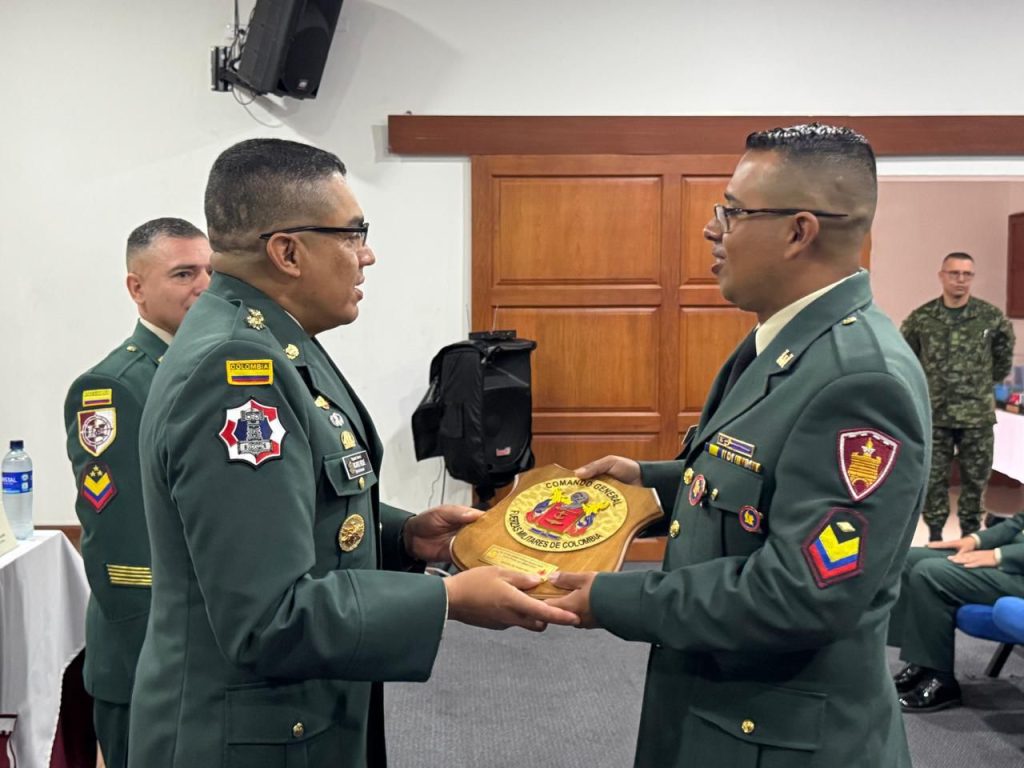 Clausura del Curso Monitor Nacional de Desminado Humanitario III-2024: Una nueva generación de héroes para la seguridad y paz en Colombia